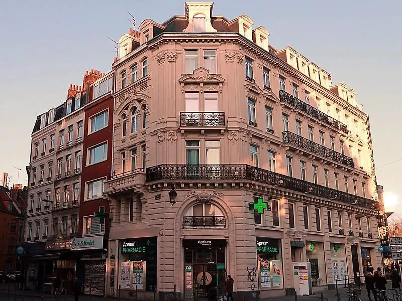 Bon Plan Appartement Top Situation Face Gare Lille Flandres - Vue Sur Rue Faidherbe